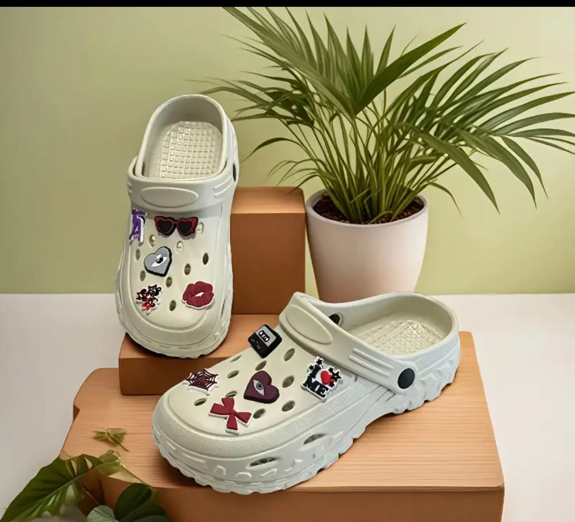 Sandales Légères pour Femmes en EVA avec Charmes Mignons Cœur et Patte de Chat