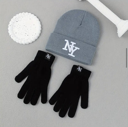 1 Ensemble Bonnet et Gants d'Hiver.